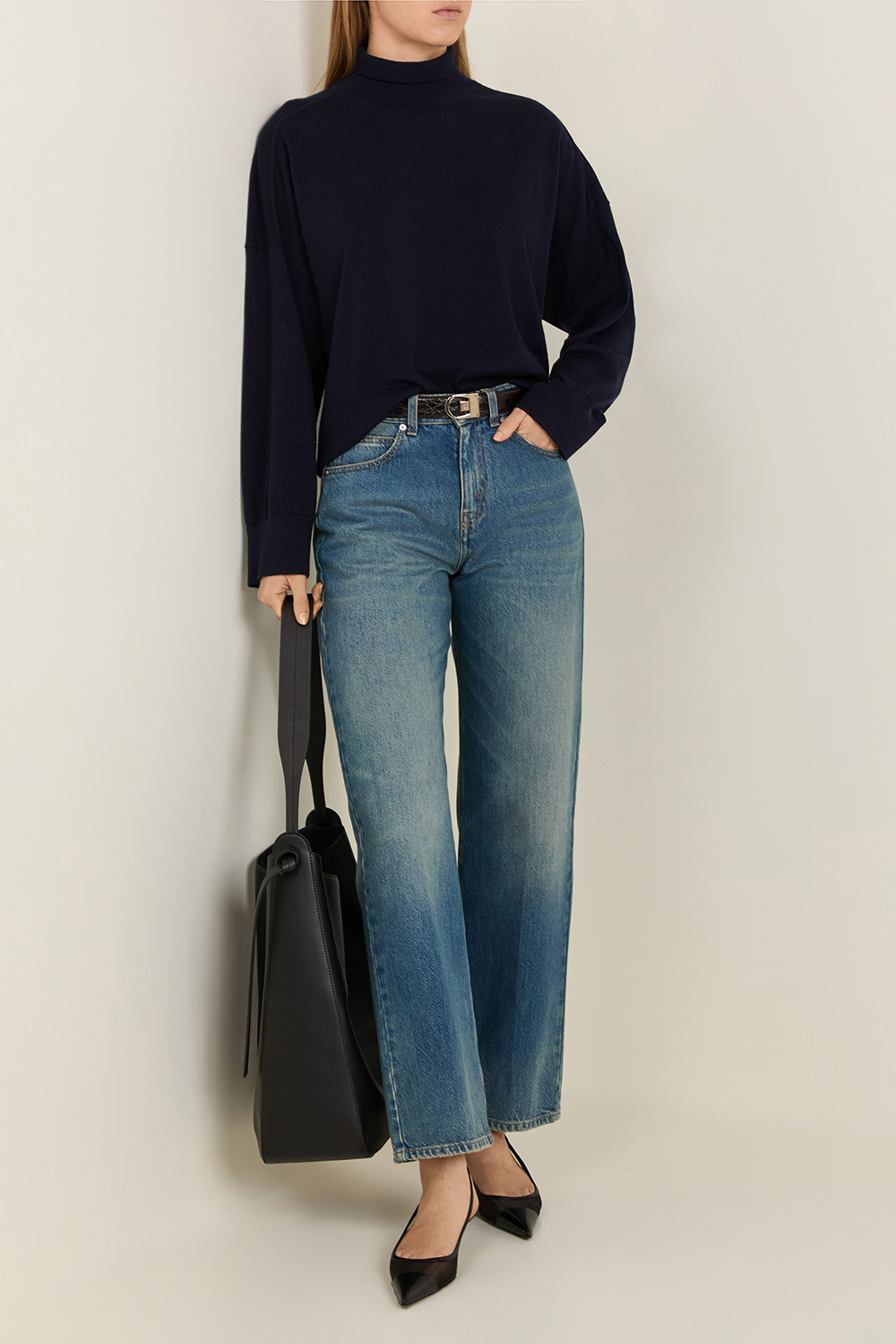 סריג צמר קצר